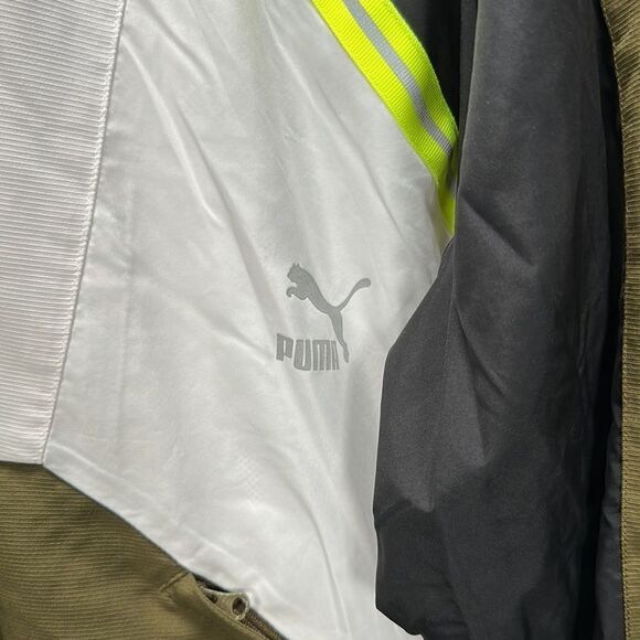Puma Green and white puma windbreaker jacket - large - Picture 2 of 4